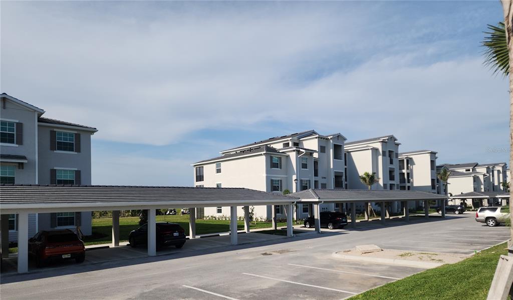 WELLEN PARK GOLF & COUNTRY CLUB