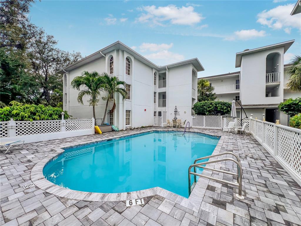 LANDMARK AT POINTE WEST I