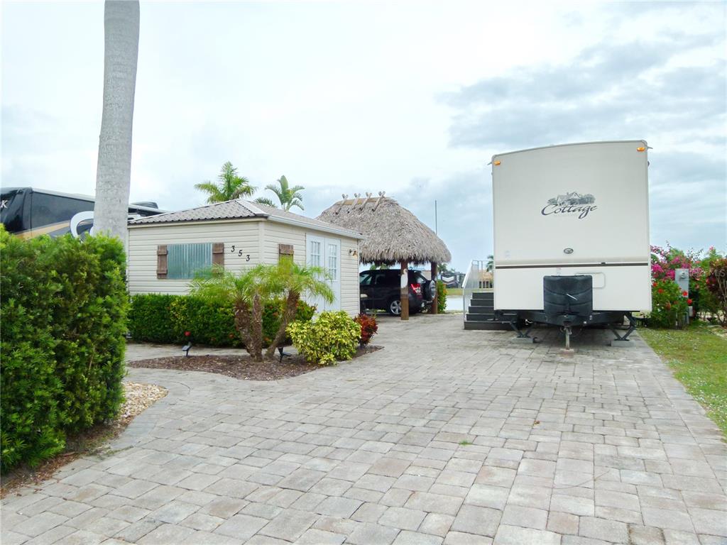 SILVER PALMS RV RESORT