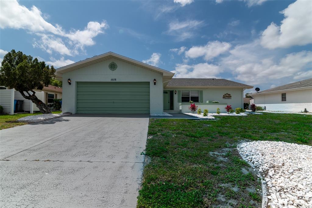 SUN CITY CENTER UNIT 44 B