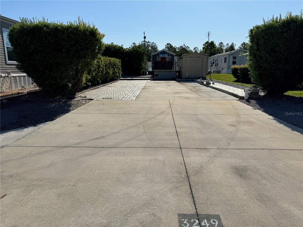 TOWN PARK AT THE WILDERNESS RV PARK ESTATES