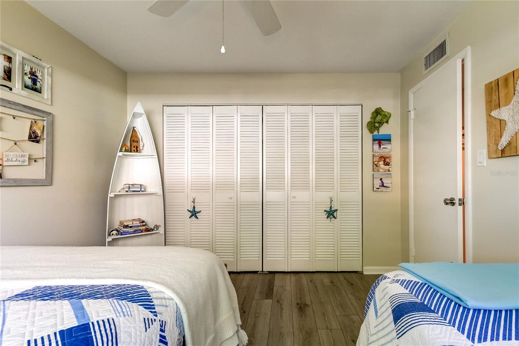 SAND KEY CONDO-BAYSIDE III