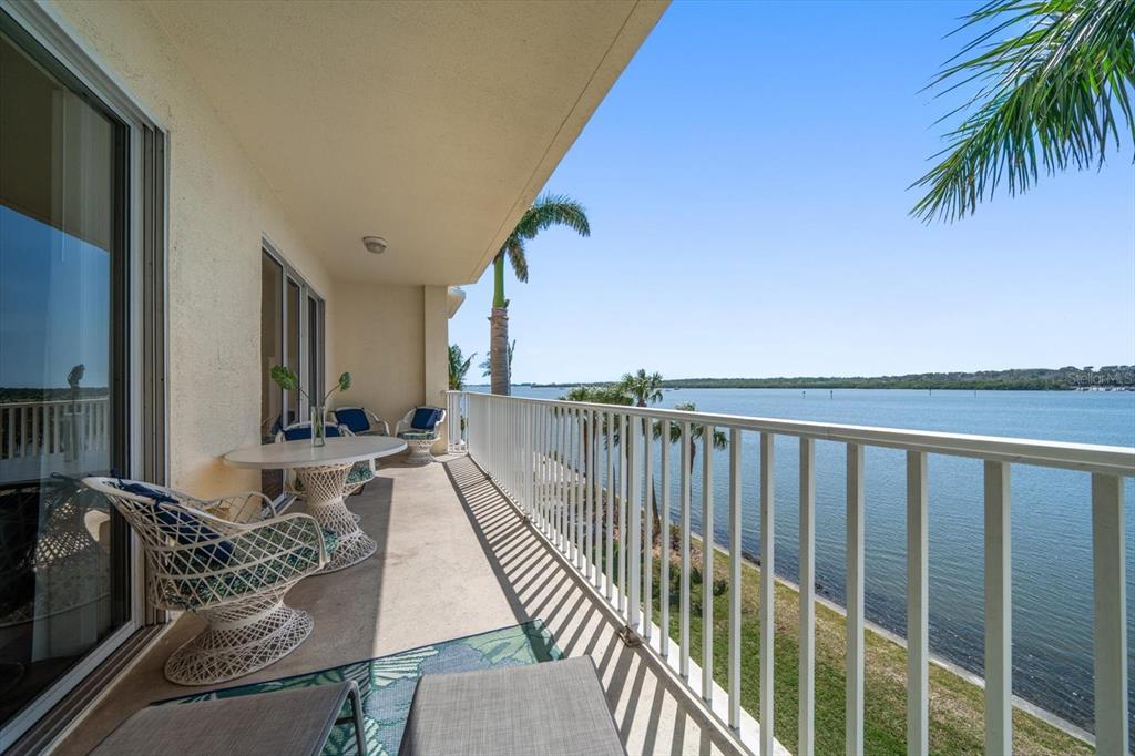BOCA CIEGA RESORT & MARINA CONDO