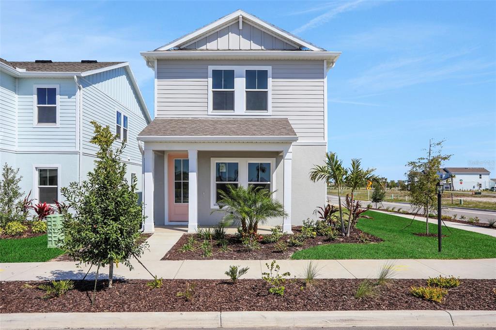 BUNGALOW WALK LAKEWOOD RANCH NEIGHBORHOOD