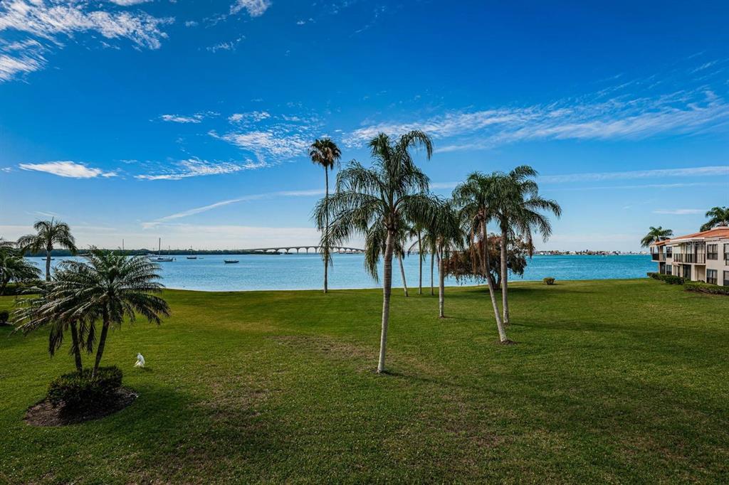 BAHIA SHORES CONDO