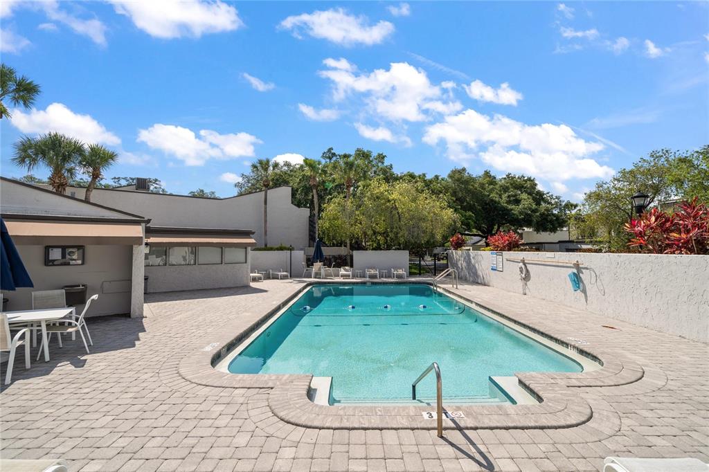 CARROLLWOOD VILLAGE FAIRWAY TO