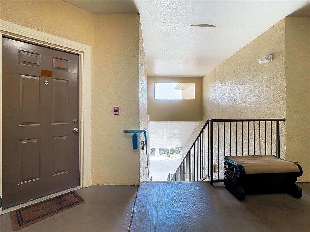 OXFORD PLACE AT TAMPA PALMS A