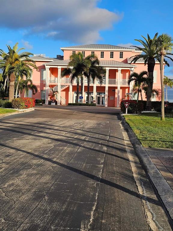 WATERSIDE AT COQUINA KEY SOUTH