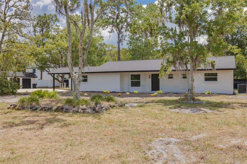 CYPRESS LAKE ESTATES