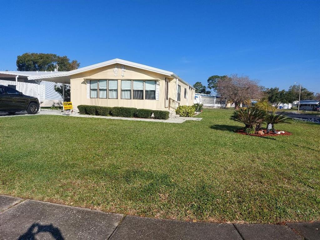 LAKE TARPON MOBILE HOME VILLAGE