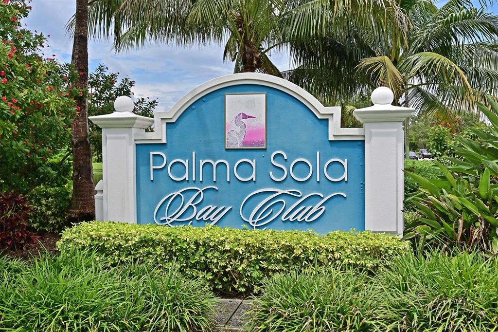 PALMA SOLA BAY CLUB