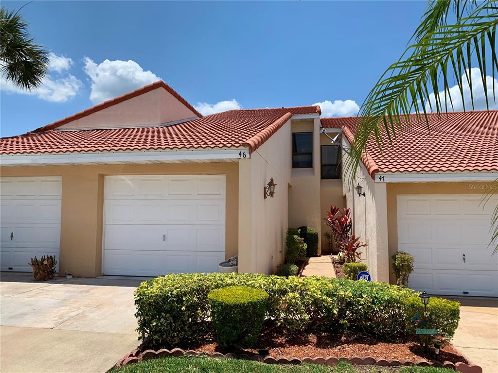 SANDWEDGE VILLAS 80/25