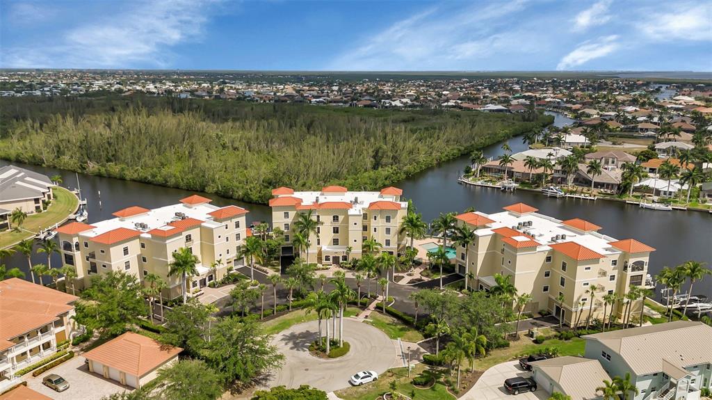 COSTA BELLA CONDO