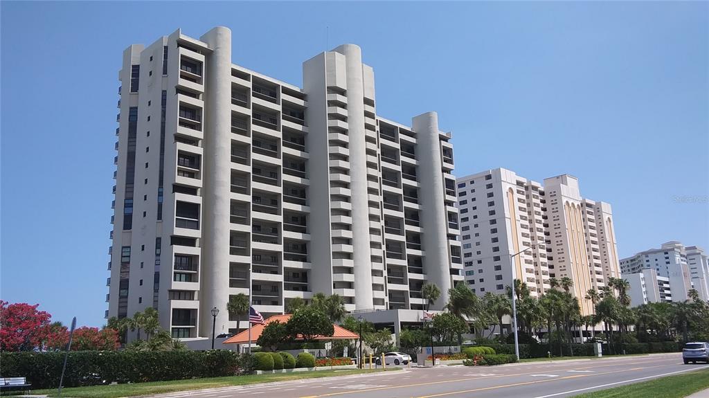 LIGHTHOUSE TOWERS CONDO