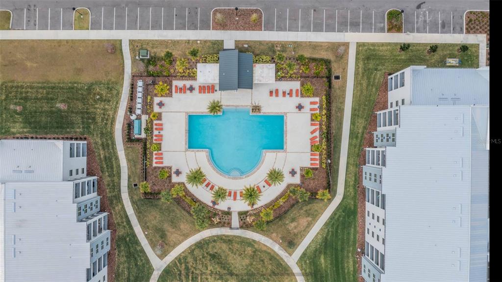 THE TERRACES AT STOREY LAKE CONDO 3 PH 12