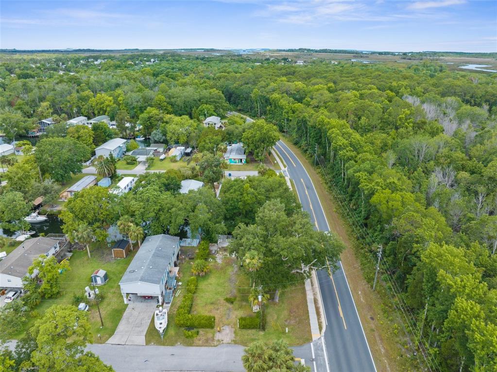 WEEKI WACHEE GARDENS