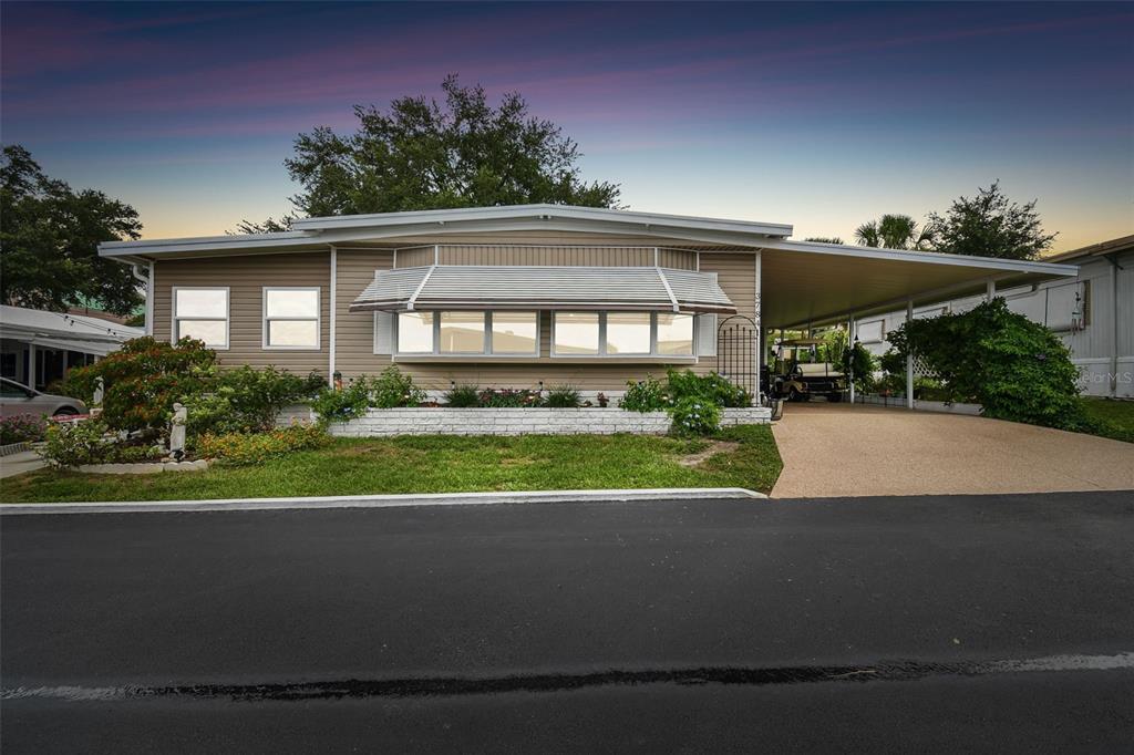 SPANISH TRAILS VILLAGE CONDO