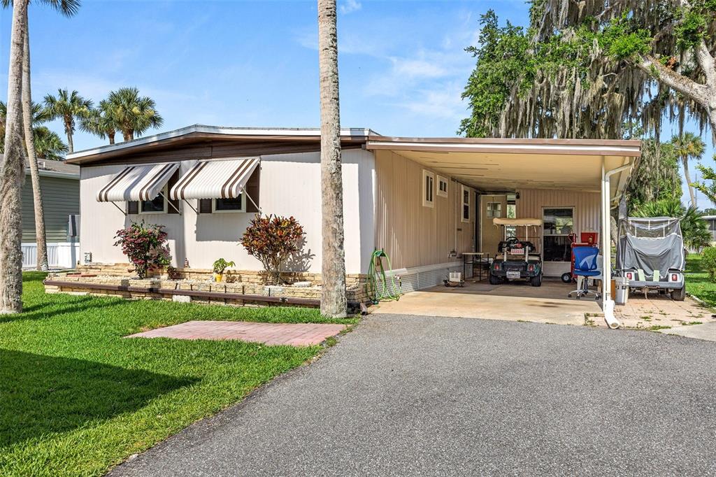 EUSTIS COUNTRY CLUB MANOR MHP UNIT 02A