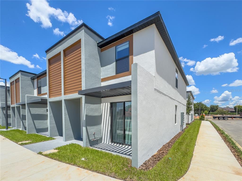 HUB AT WESTSIDE RESERVE