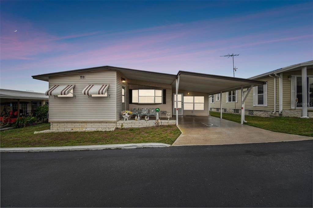 SPANISH TRAILS VILLAGE CONDO