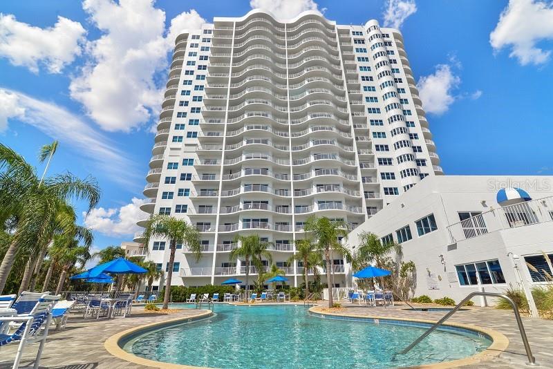 OCEANS GRAND CONDO