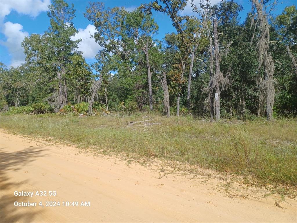 INTERLACHEN LAKES ESTATES