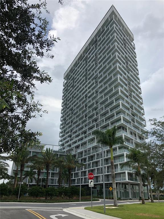 METROPICA NORTH TOWER ONE