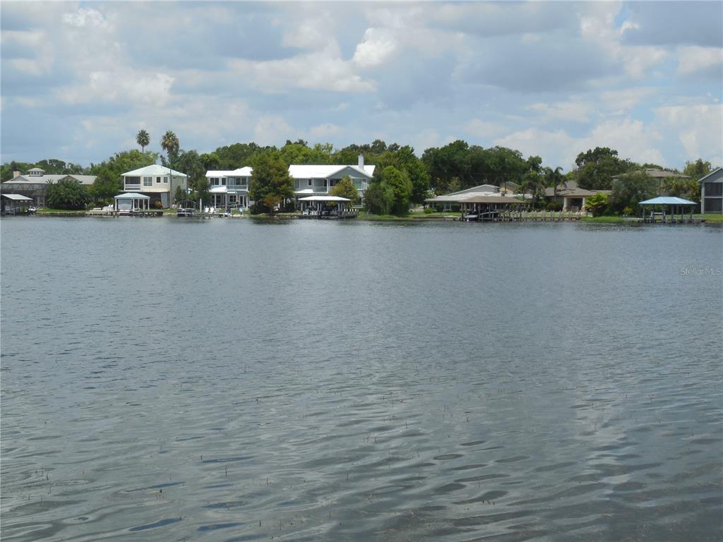 FAIRVIEW SHORES