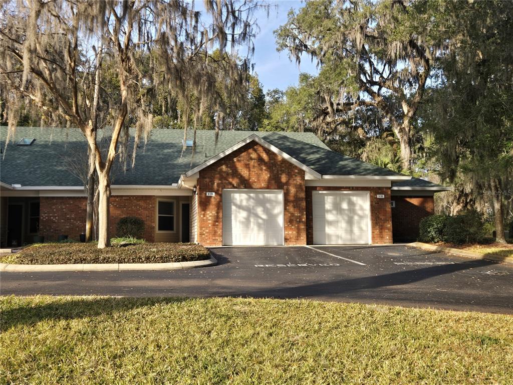 GREENS CONDOS AT WEST END