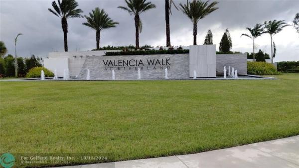 Valencia Walk