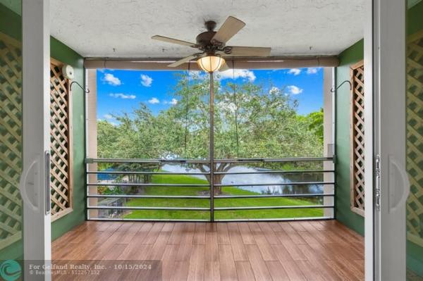 LIVE OAK CONDO