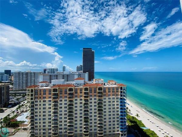 3140 S OCEAN DR #PH7, HALLANDALE BEACH, FL 33009