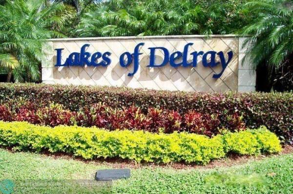 Lakes of Delray