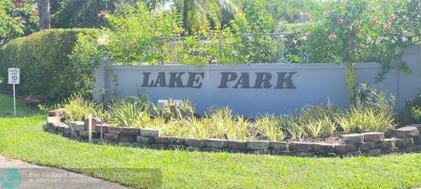 Lake Park - фото