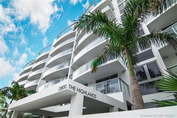 THE HIGHLANDS CONDO