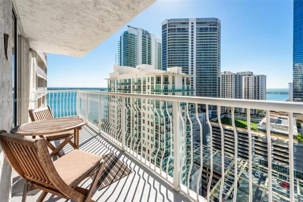 The Club at Brickell Bay