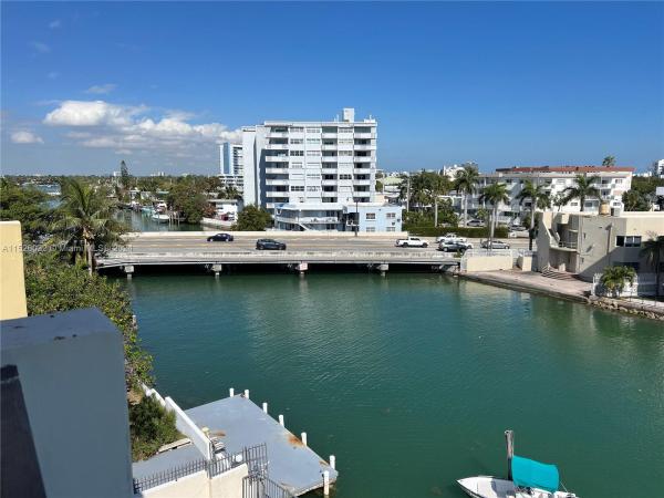 NAUTICO BAY CLUB CONDO