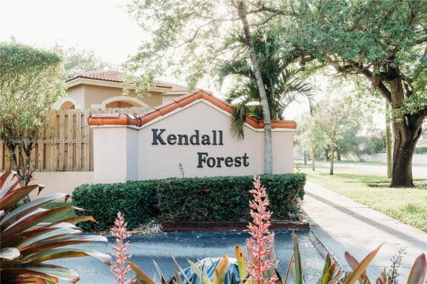 KENDALL FOREST CONDO