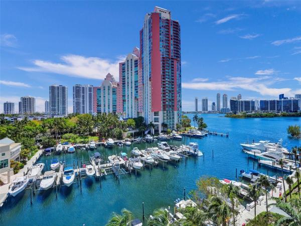 AVENTURA MARINA CONDO I