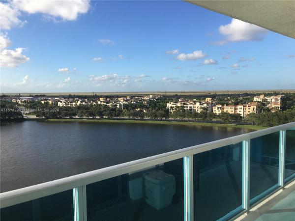 TAO SAWGRASS CONDOMINIUM