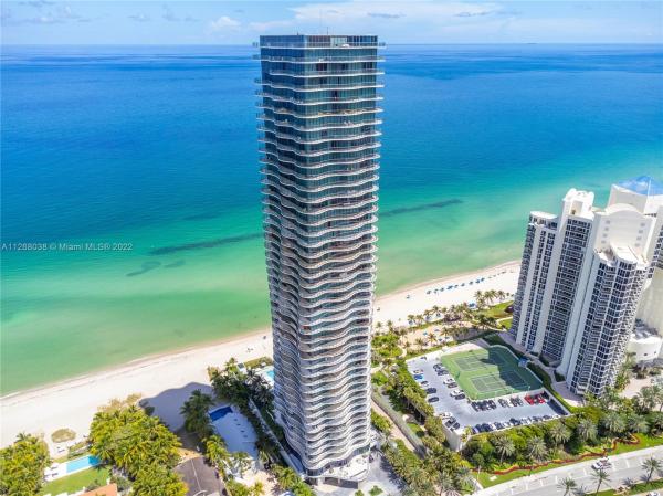 19575 COLLINS AVE #28, SUNNY ISLES BEACH, FL 33160