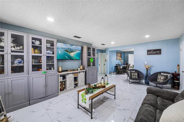 SWEETWATER GROVES .14 AC