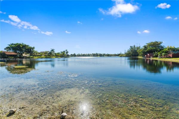 TOWNHOMES OF AUDUBON SOUT