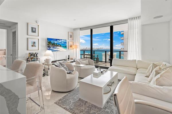 ECHO BRICKELL CONDO