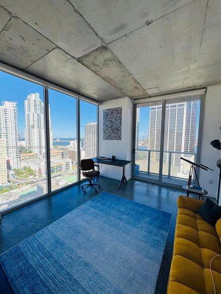 151 SE 1ST ST #2102, MIAMI, FL 33131