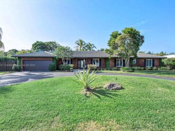 PLANTATION GOLF ESTATES 1