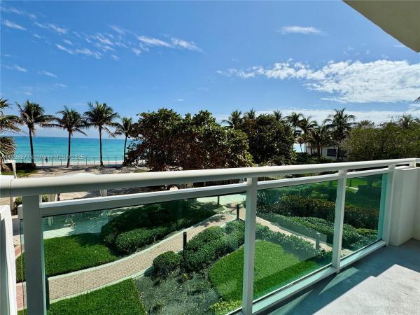 3001 S OCEAN DR #211, HOLLYWOOD, FL 33019