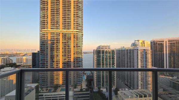 1060 BRICKELL AVE #3605, MIAMI, FL 33131