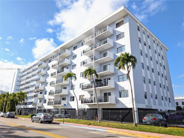 PARKVIEW HOUSE CONDO