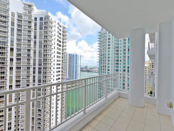 Courts Brickell Key Condo